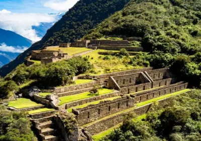 Explore Choquequirao